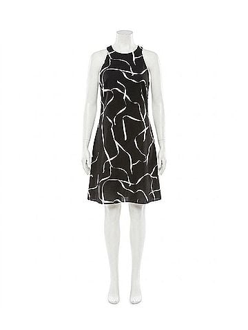 StyleStalker Ribbon Dress in Black (view 1)