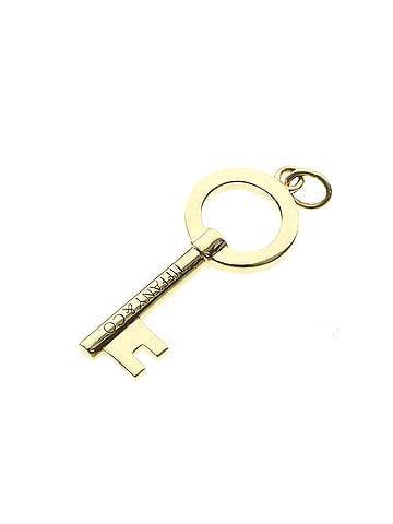 Tiffany & Co. Tiffany Modern Keycaps Yellow Gold (18K) No Stone Men,Women Fashion Pendant Necklace (Gold) (view 1)