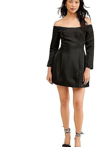 Elliatt Offshoulder Black Mini Dress Casual Dress (view 1)