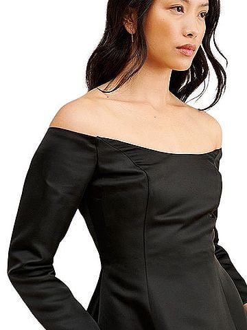 Elliatt Offshoulder Black Mini Dress Casual Dress (view 2)