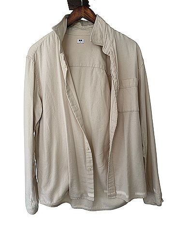 Uniqlo Long Sleeve Button-Down Shirt (view 1)