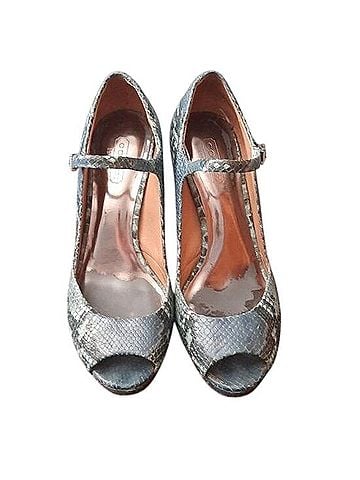 Coach Shawna Heels (view 1)