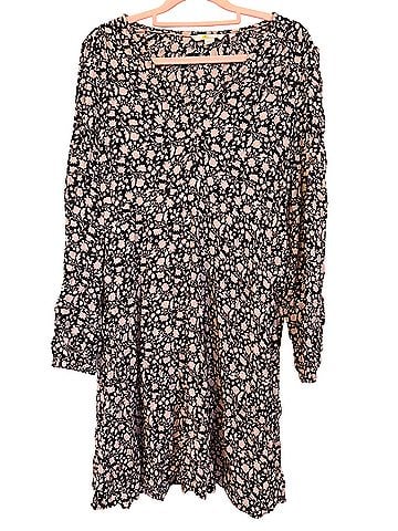 Boden Casual Dress (view 1)