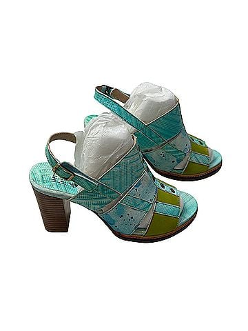L'Artiste Brisk Heels (view 1)