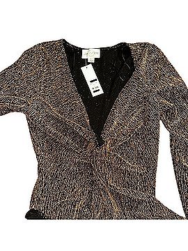 Jun & Ivy Sadie Front Twist VNeck Glitter Knit Lurex Bodysuit Long Sleeve T-Shirt (view 2)