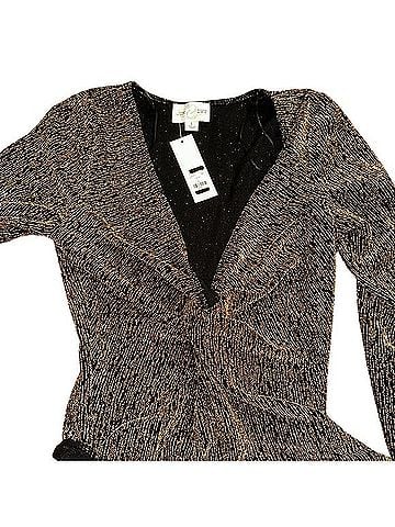 Jun & Ivy Sadie Front Twist VNeck Glitter Knit Lurex Bodysuit Long Sleeve T-Shirt (view 2)
