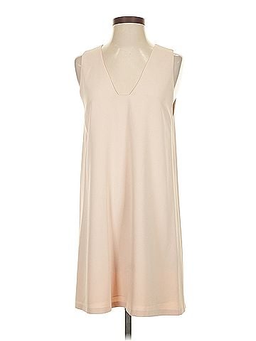 Alice + Olivia Alice + Olivia Casual Dress (view 1)