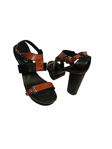 TOMS Tod’s Heels (view 1)