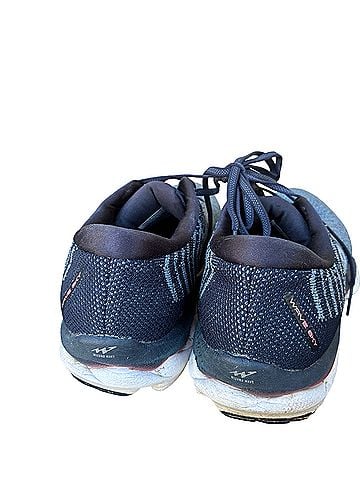 Mizuno Sneakers (view 2)
