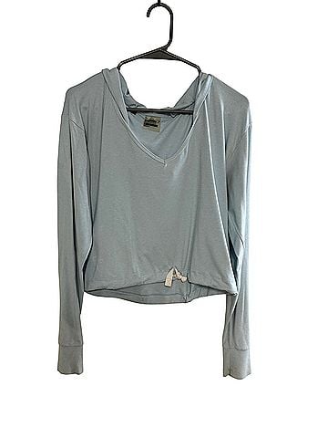 Gymshark Long Sleeve Blouse (view 1)