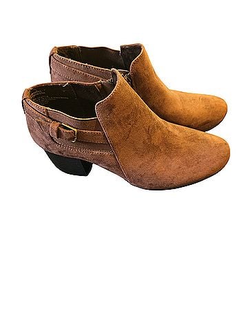 White Mountain Ankle Boots (view 2)