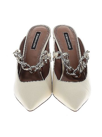 BCBGMAXAZRIA Bcbgmaxazria Sandals (view 2)