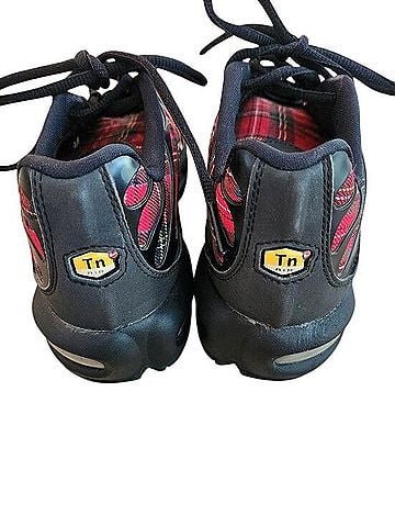 Nike Air Max Plus Sneakers (view 2)