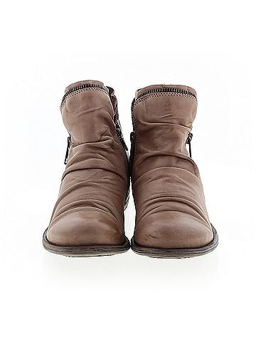 Miz Mooz Miz Mooz Ankle Boots (view 2)