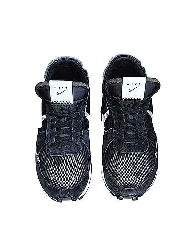 Nike Sneakers (view 1)