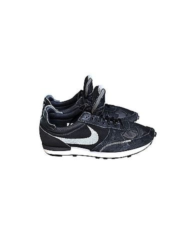 Nike Sneakers (view 2)