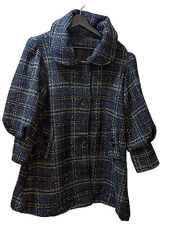 Hazel Coat (view 1)