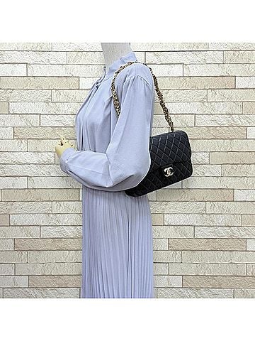 Chanel Chanel Matelassé Shoulder Bag, Handbag, Leather, Black, Women's, CHANEL Chain (view 2)