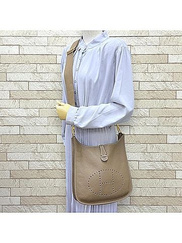 Hermès Hermes Evelyne III PM Shoulder Bag, Handbag, Taurillon Clemence Leather, Beige, Women's HERMES (view 2)