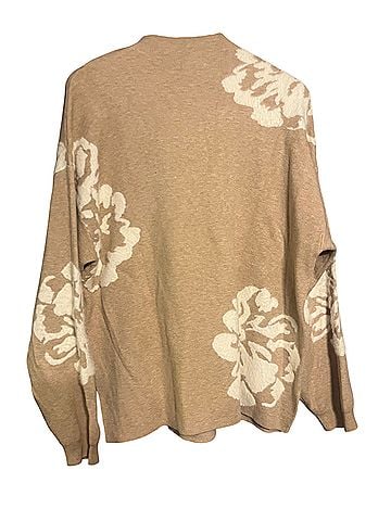 Versona Pullover Sweater (view 2)