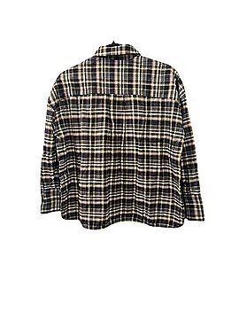 Everlane The Boxy Flannel Shirt Long Sleeve Button-Down Shirt (view 2)