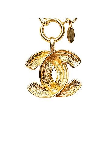 Chanel Chanel Matelassé Coco Mark Chain Necklace, Gold Plated, Women's. (view 2)