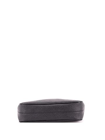 Prada Re-Edition 2005 Shoulder Bag Saffiano Leather Small (view 2)