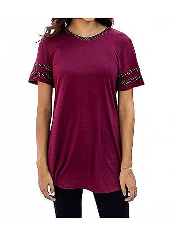 Daisy Go Fight Win Polka Dot Trim Tee in Maroon (view 2)