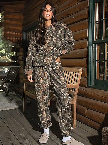 Tic : Toc Bayou Woodland Fleece Jogger Pants in Dark Camo (view 2)