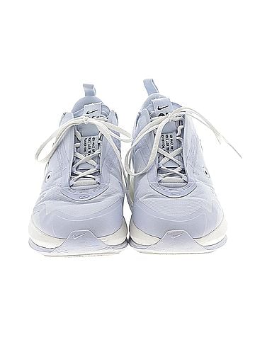 Nike Nike Sneakers (view 2)