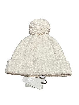 Barefoot Dreams CozyChic Cable Beanie Beanie (view 2)