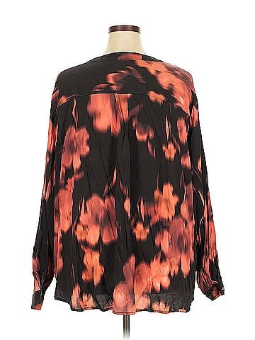 Universal Standard Universal Standard Long Sleeve Blouse (view 2)