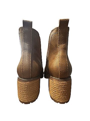 Mia Jody Ankle Boots (view 2)
