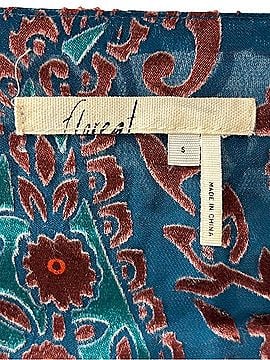 Floreat Valo Blouse (view 2)