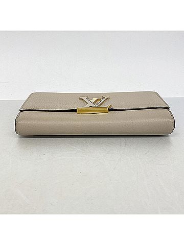 Louis Vuitton Louis Vuitton Long Wallet, Taurillon Leather, Portefeuille Capucines, M61249, Ladies' (view 2)
