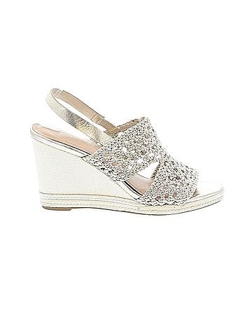 Kelly & Katie Wedges (view 2)