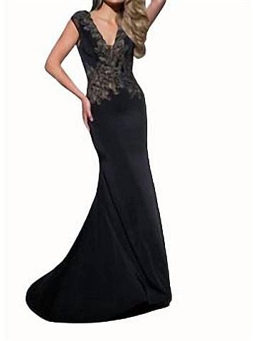 Tony Bowls Cap Sleeve Gown in Black (view 2)