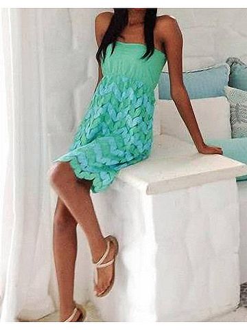 Judith March Crochet Skirt Tube Dress in Green (view 2)