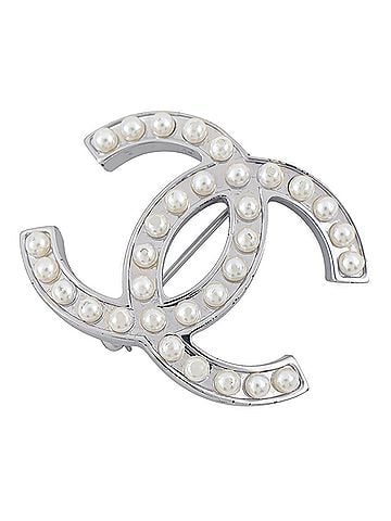 Chanel Chanel Brooch, Coco Mark, Faux Pearl, 06 V CHANEL BROACH (view 1)