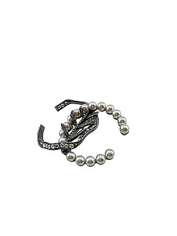 Chanel CHANEL Leaf Earrings, GP Silver, 18K Gold, Single Earring (Women's) (view 1)