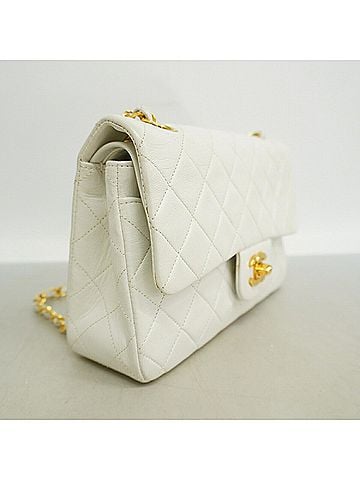 Chanel Chanel Matelassé Shoulder Bag, Double Flap, Chain, Lambskin, White, Women's, P3649299 (view 2)