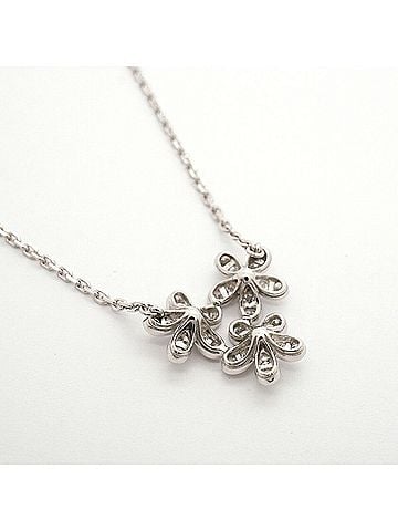Van Cleef & Arpels Van Cleef &amp; Arpels Socrates 3-Flower Necklace, 18K White Gold, Diamond, Ladies' P3641649 (view 2)