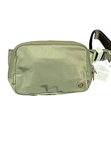Lululemon Athletica Everywhere Belt Bag Large 2L Crossbody Bag (view 1)