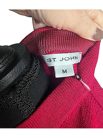 St. John Sleeveless Top (view 2)