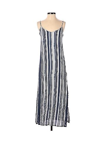 Amour Vert Amour Vert Casual Dress (view 1)