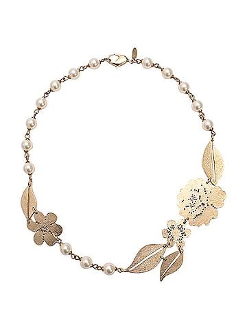 Chanel Chanel Lace Flower Faux Pearl Necklace in Gold Metal (view 2)
