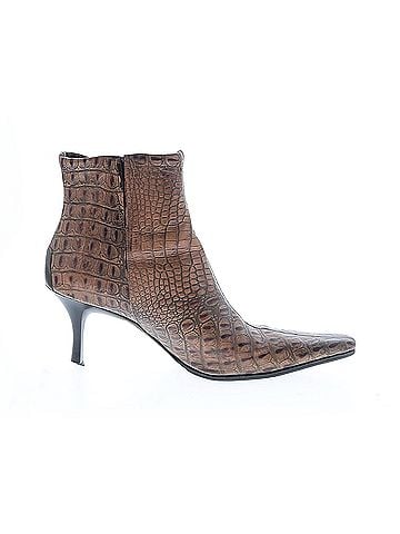 Donald J Pliner Donald J Pliner Ankle Boots (view 1)