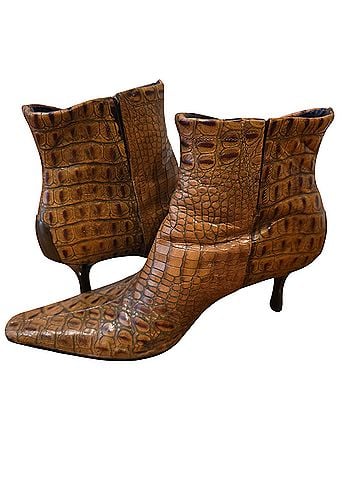 Donald J Pliner Donald J Pliner Ankle Boots (view 2)