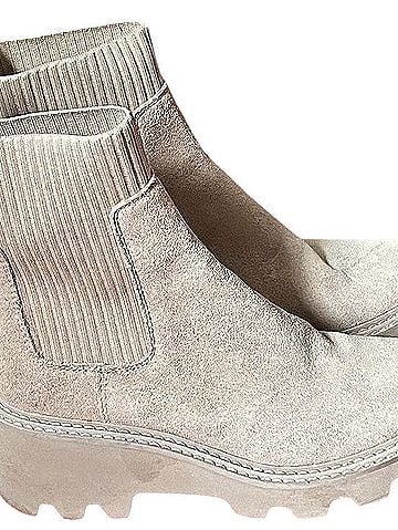 Dolce Vita Dolce Vita Ankle Boots (view 1)