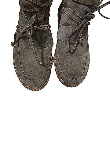 Ugg Ugg Ankle Boots (view 2)
